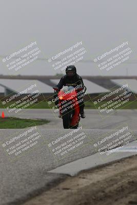 media/Nov-29-2025-TrackDaz (Sat) [[10ae2d9bce]]/C Group/Session 4 (Wheelie Bump)/